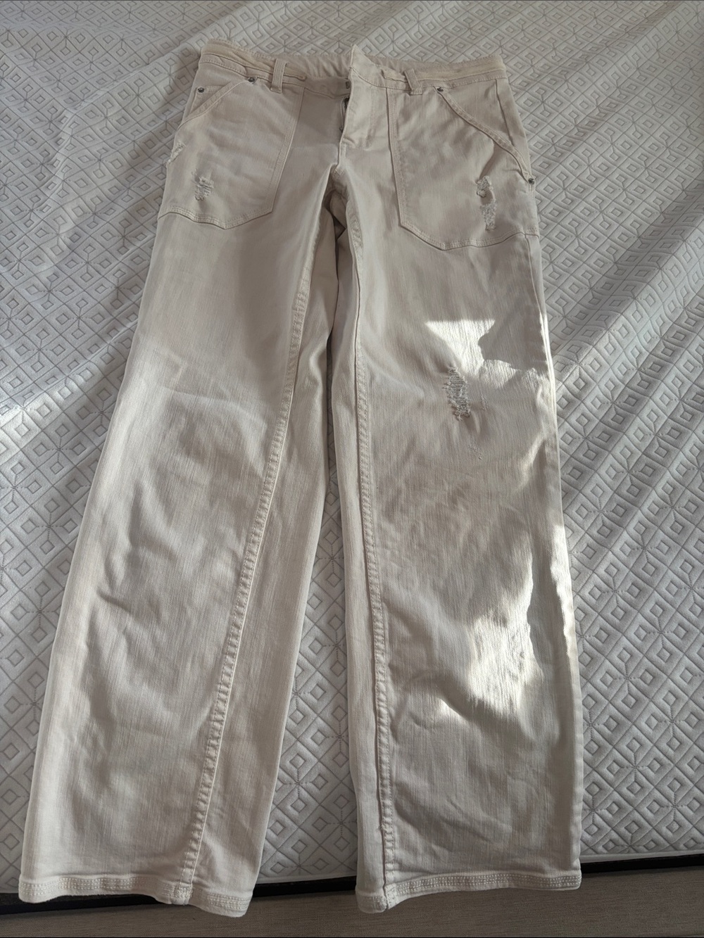 Splendid Cream Wide-Leg Distressed Jeans